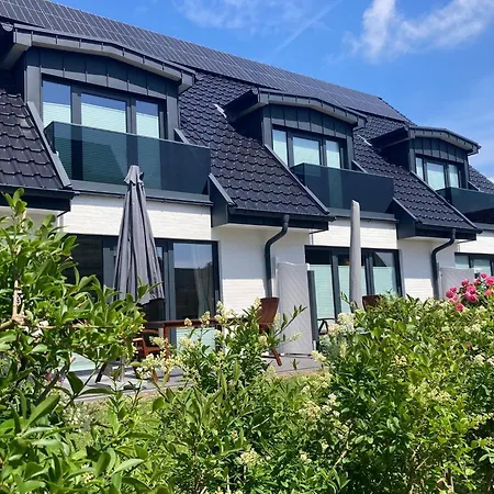 Haus Suedwind Am Ostdeich Apartment Busum Exterior photo