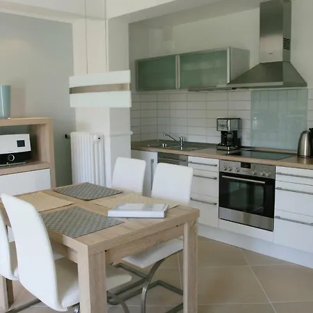 Haus Suedwind Apartment Busum Exterior photo